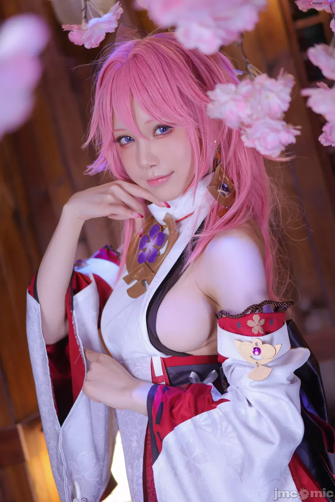 水淼aqua cosplay Yae Miko Genshin Impact