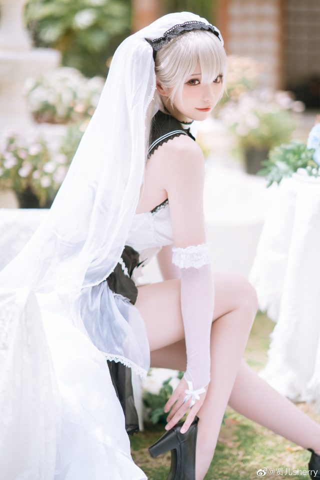 贤儿sherry cos《碧蓝航线》可畏，妙趣横生的美丽梦幻现实