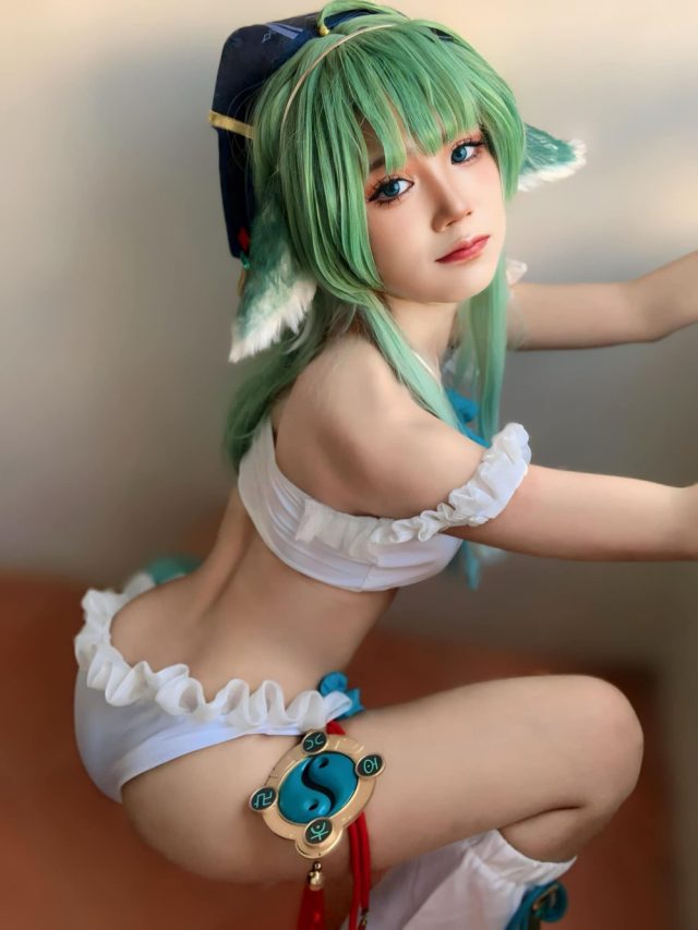 Coser Eve_Gafi化身“崩坏：星穹铁道”霍霍，性感且超级可爱