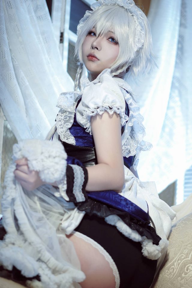 东方project的唯美时刻：yuuhui玉汇的十六夜咲夜COSPLAY