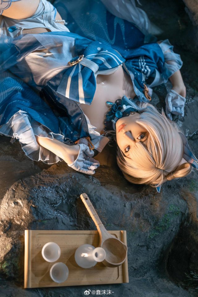 原神·珊瑚宫心海COSPLAY赏析：蠢沫沫精湛的COS还原