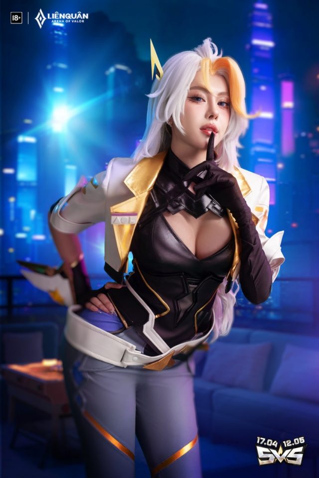 越南Tiktoker Ha Moi迷人的萝儿cosplay照片，俘虏了男粉丝的心